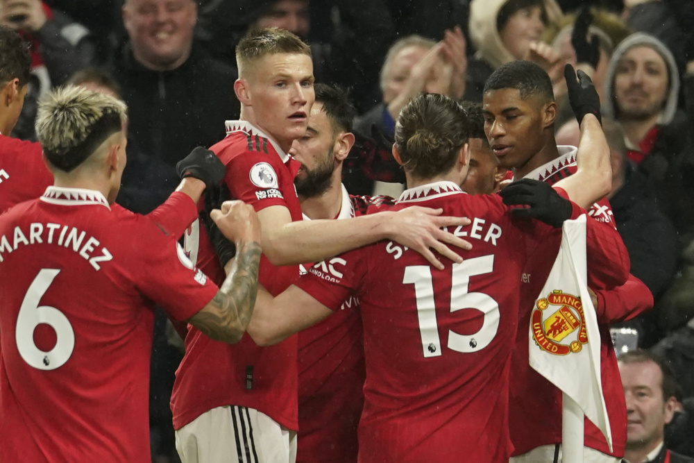 派新闻的采 派新闻的采