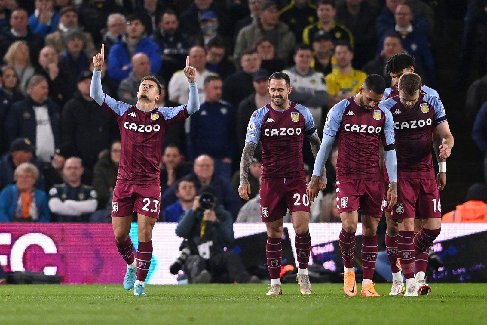 足球中俱乐 足球中俱乐